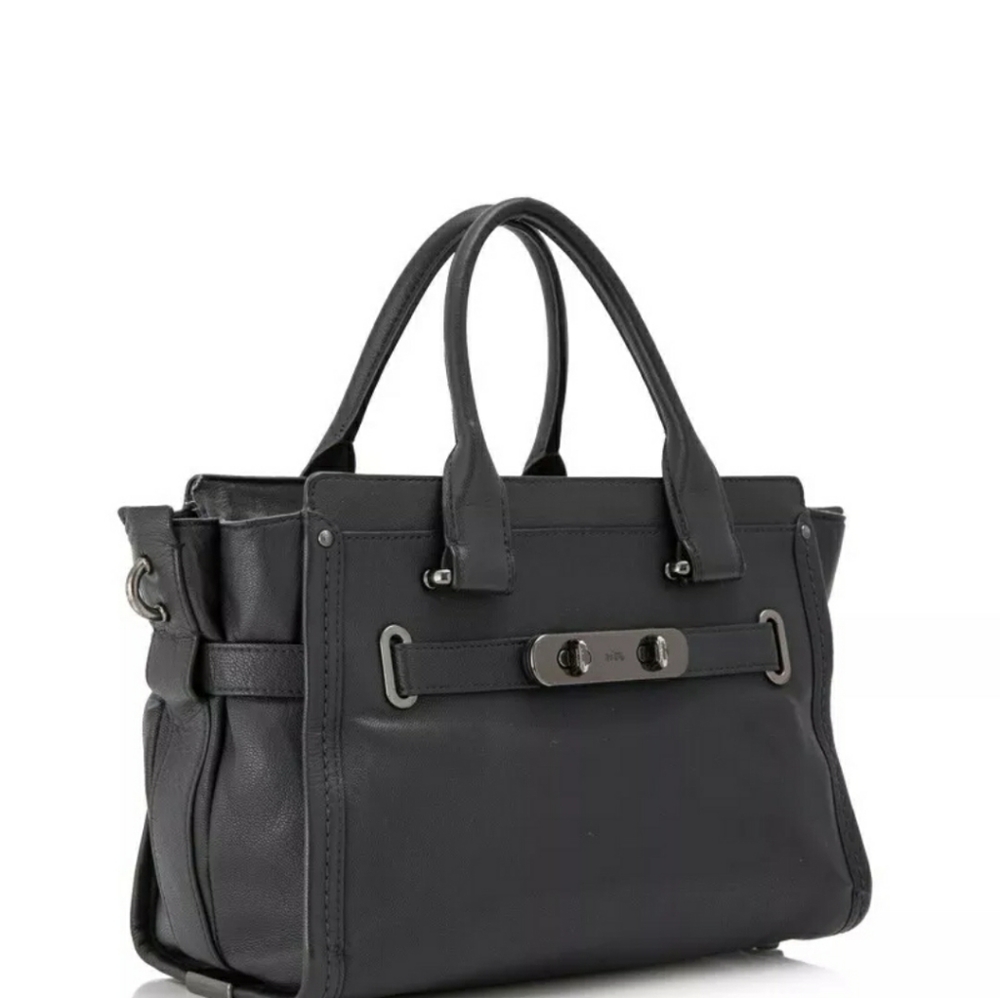 Coach Swagger Handbag - Picture 5 of 6